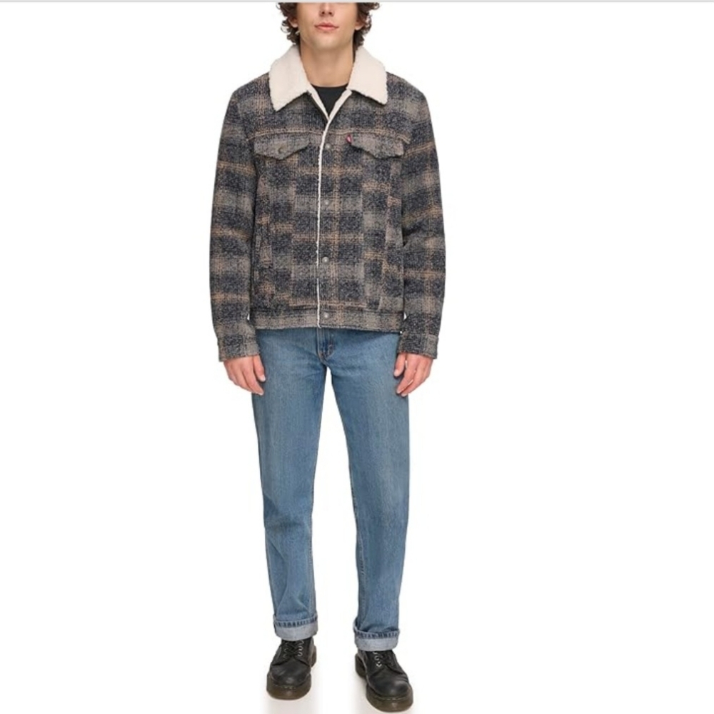 Levi's Varsity Two-Pocket Plaid Sherpa-Lined Jacket